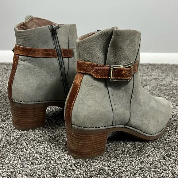 Dansko Waterproof Boots Sz 39/9 - Picture 14 of 15